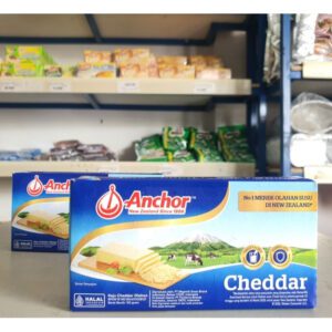 Anchor Cheddar Block Cheese 150g Keju Cheddar Asli New Zealand